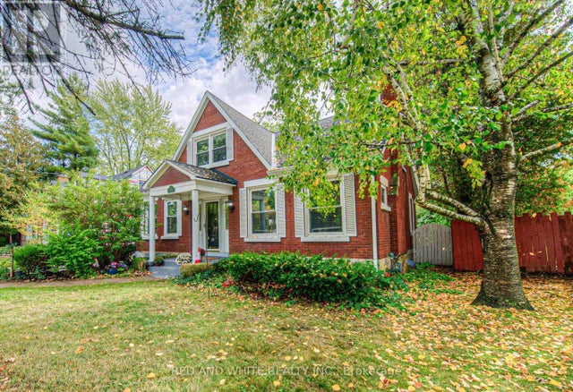 305 Main Street, Cambridge