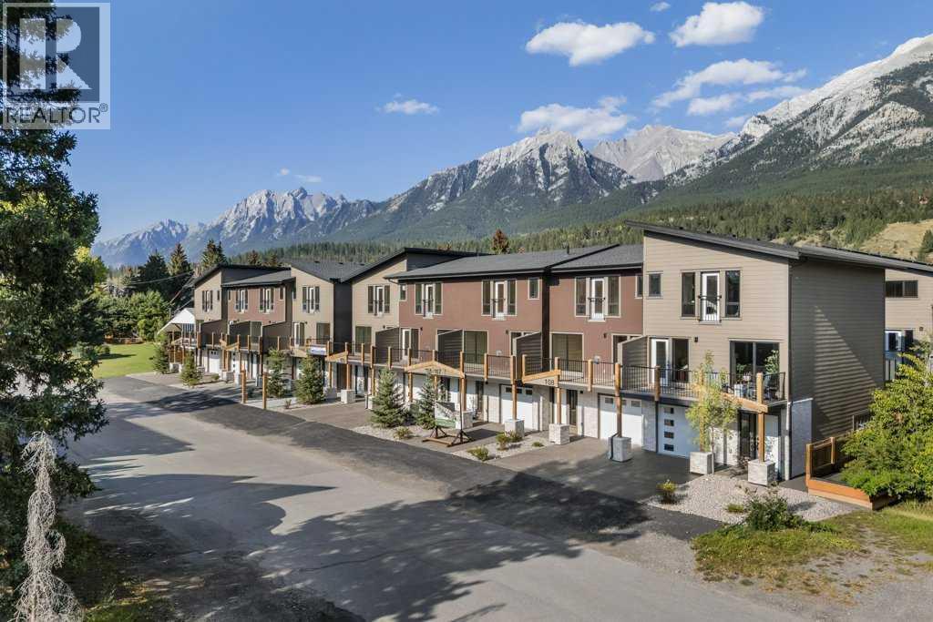 102, 1330 1st Avenue, Canmore
