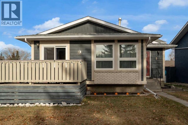 3 Booth Crescent, Irricana