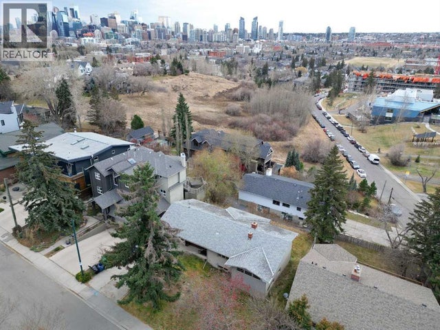 1731 12 Avenue Nw, Calgary