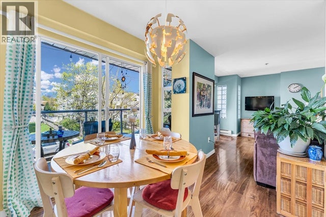 303 966 W 14th Avenue, Vancouver