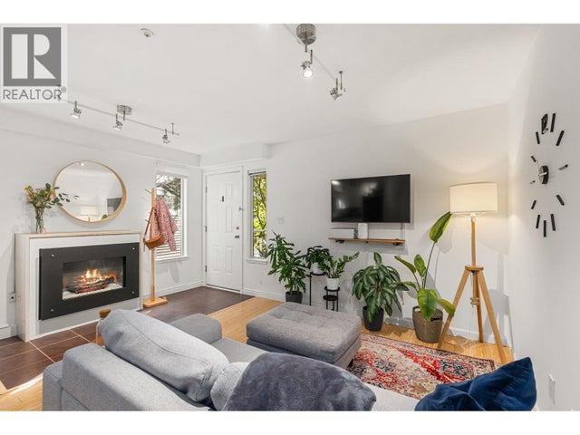 203 755 W 15th Avenue, Vancouver