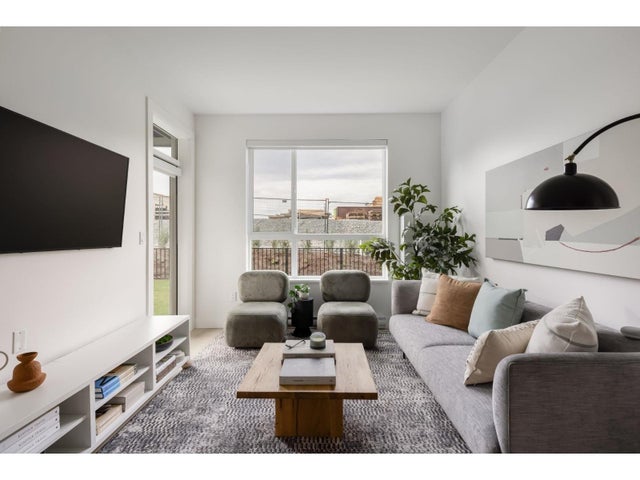 206 30494 Cardinal Avenue, Abbotsford