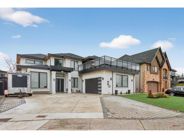 17925 56a Avenue, Surrey