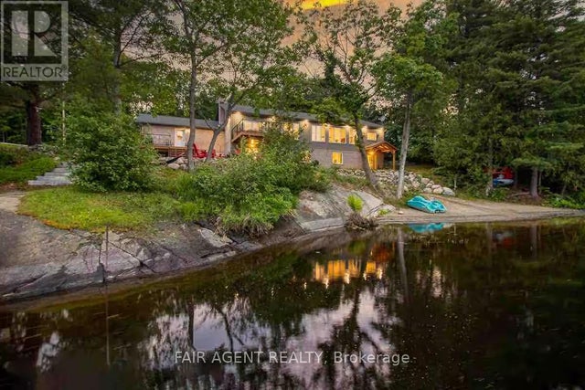 849 Dry Pine Bay Road, French River