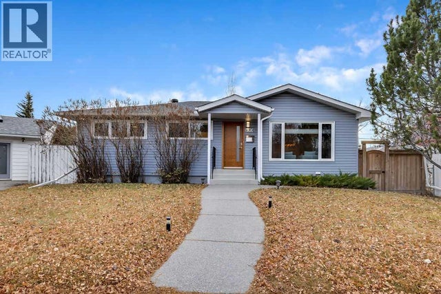 100 Haysboro Crescent Sw, Calgary