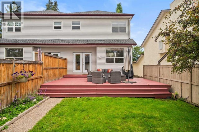 3111 39 Street Sw, Calgary