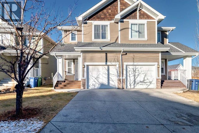 6 River Heights Crescent, Cochrane