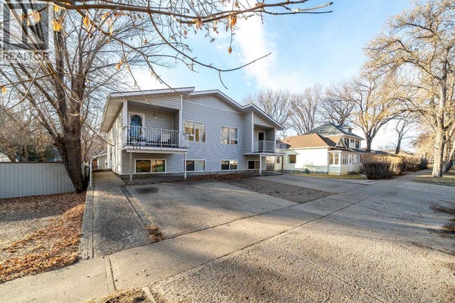 131 3 Street Nw, Medicine Hat