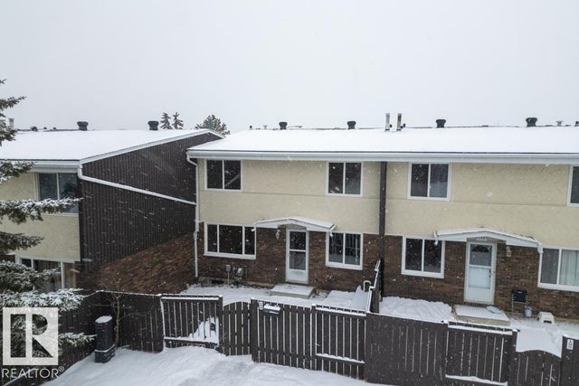 196 Roseland Vg Nw, Edmonton