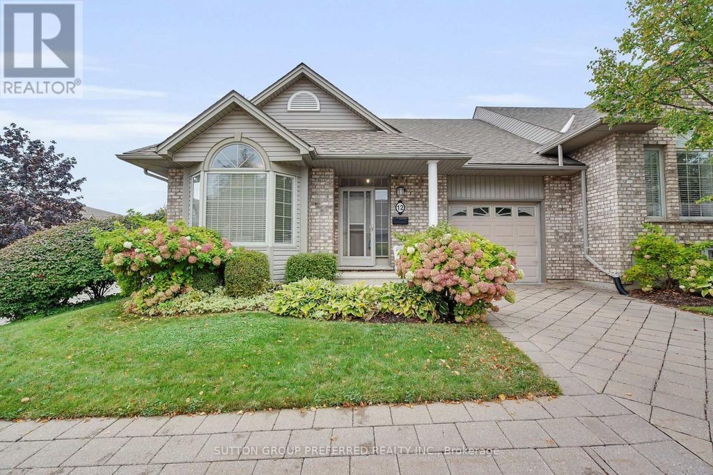 12 - 800 Commissioners Road W, London South (south L)