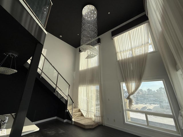 #611 11425 105 Av Nw, Edmonton