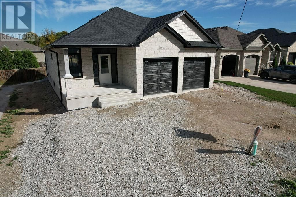 385 6th Avenue W, Owen Sound