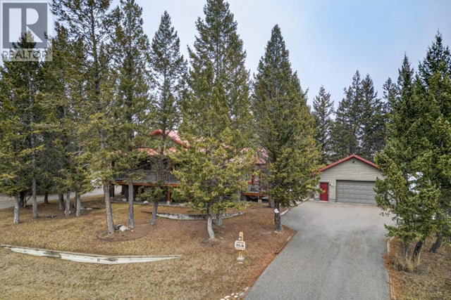 860 Timbermont Road, Invermere