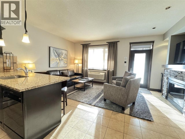 800 Bighorn Boulevard Unit# 812g, Radium Hot Springs