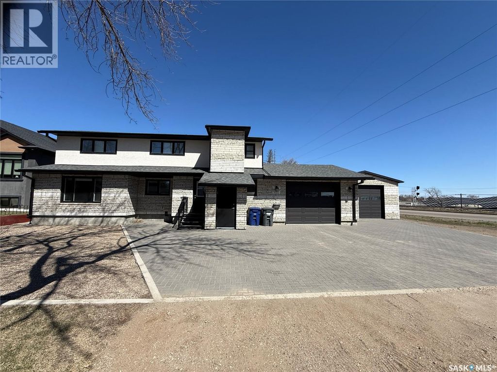 3102 Caen Street, Saskatoon