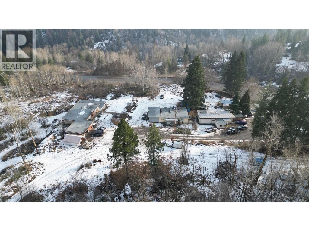 1381 3b Highway, Warfield
