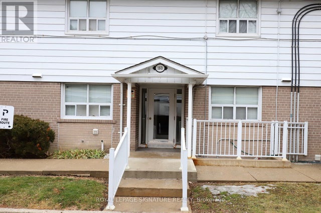 #20 - 160 Carsbrooke Road, Toronto (etobicoke West Mall)