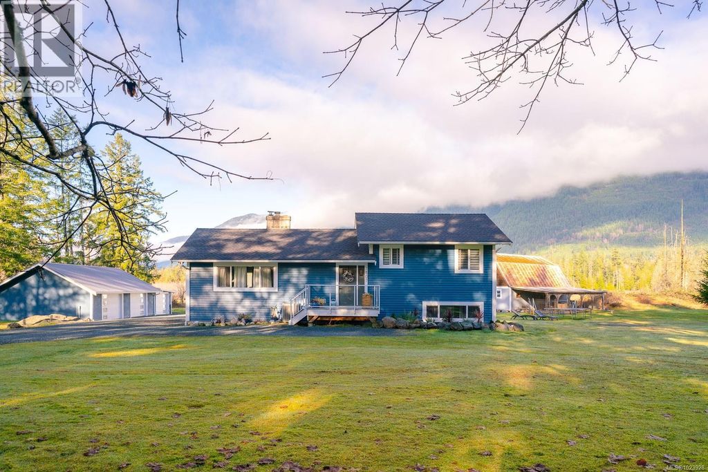 7801-7807 Beaver Creek Rd, Port Alberni