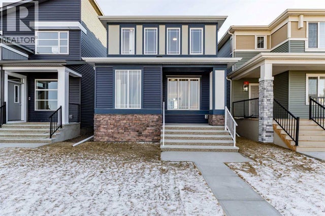 15 Corner Glen Drive Ne, Calgary