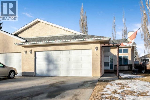 830 Westmount Drive, Strathmore