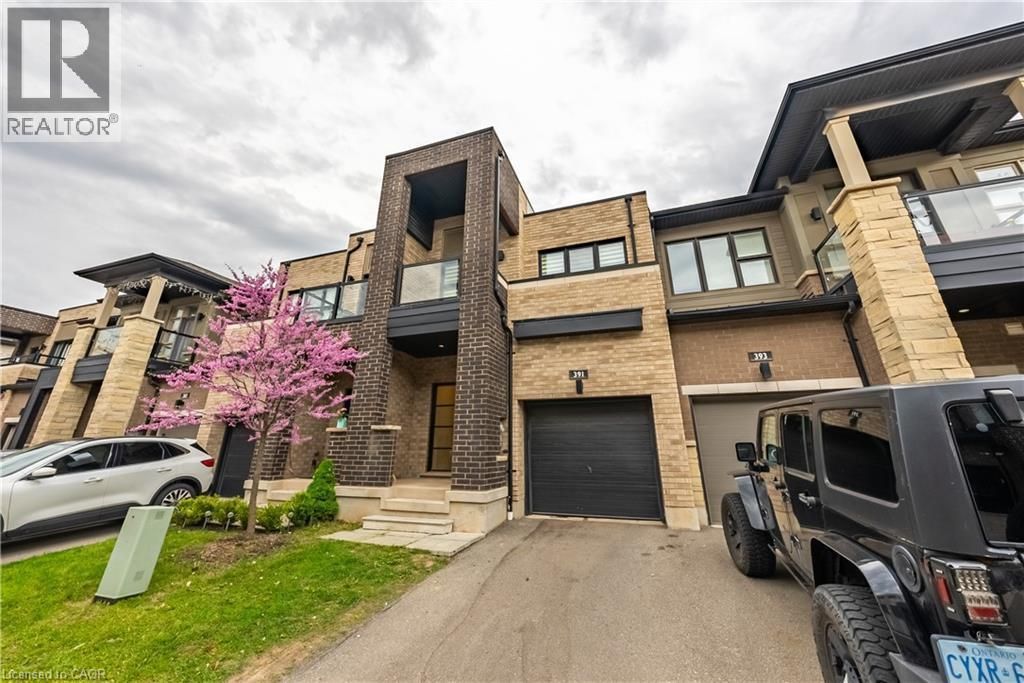 391 Athabasca Common, Oakville