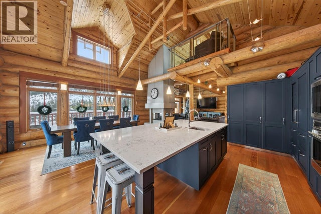 1783 Greywolf Drive, Panorama