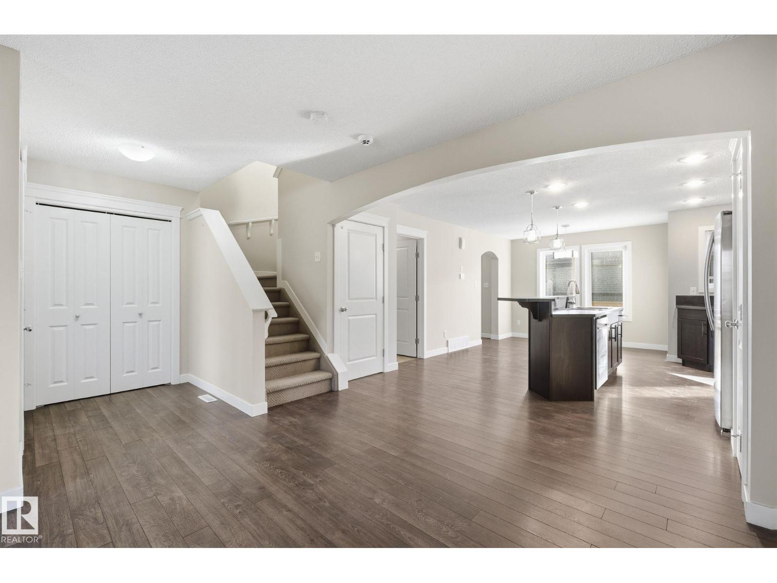 4060 Morrison Wy Nw, Edmonton