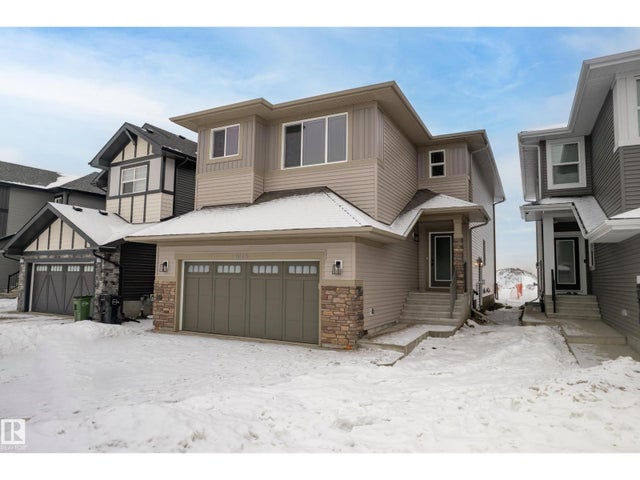 7015 177 Av Nw, Edmonton