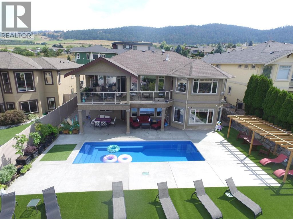 1033 Longacre Place, Vernon