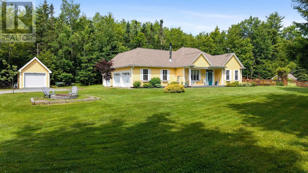 788 Stewiacke River Park Road, Mackay Siding