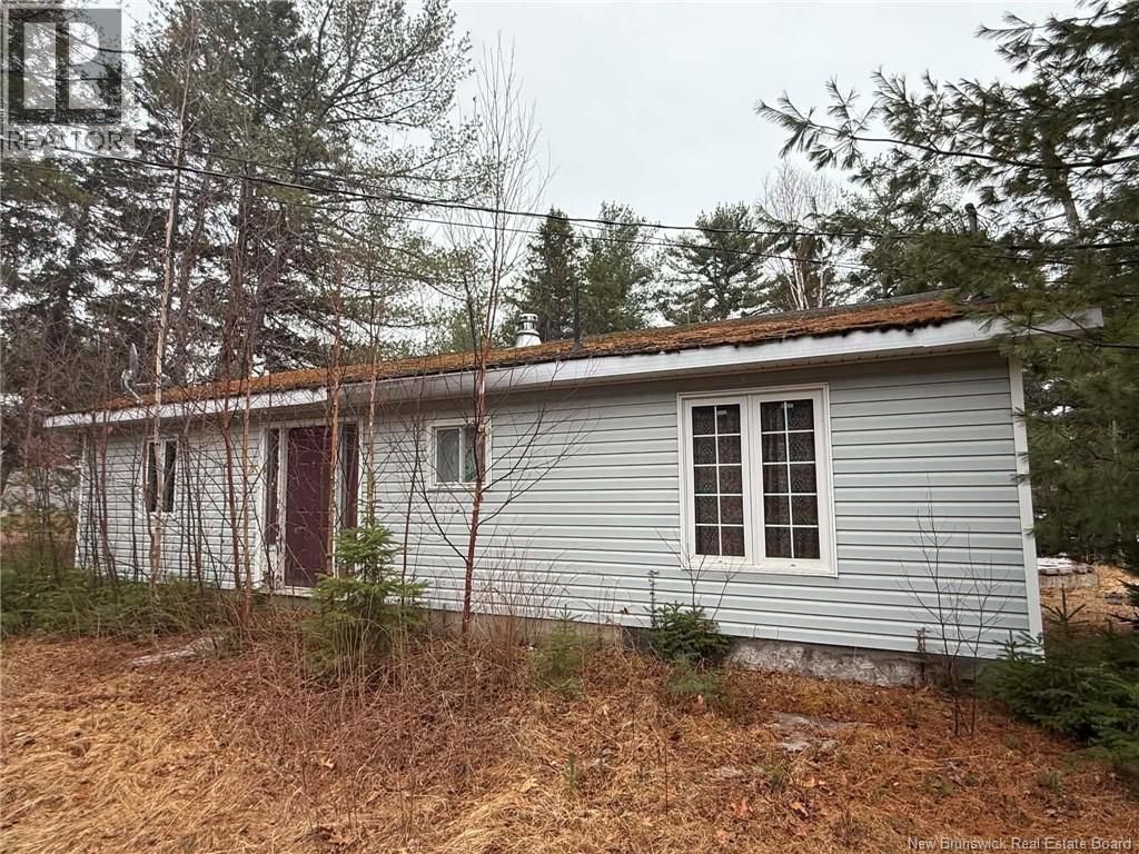 286 River Road, Sunny Corner
