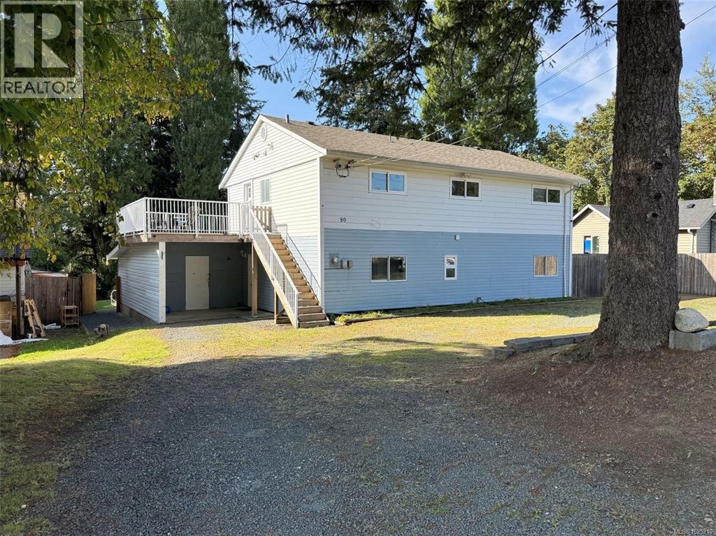 80 Masters Rd, Campbell River