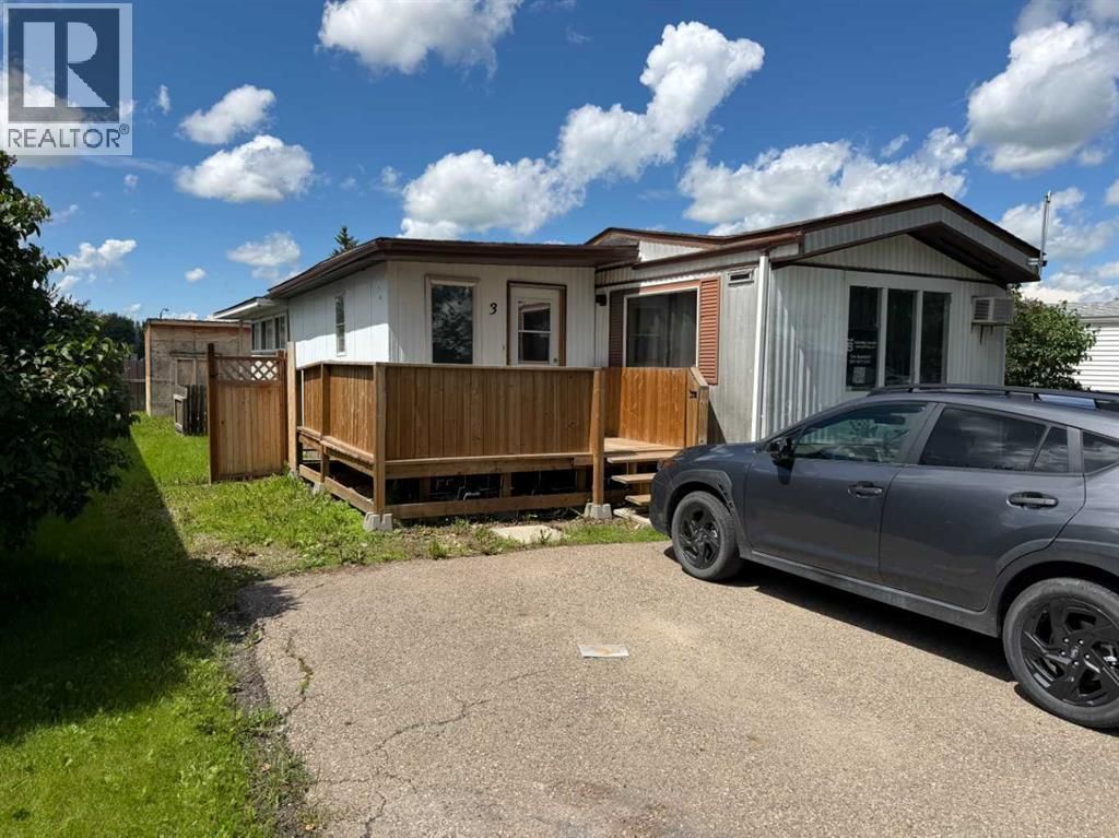 3, 5344 76 Street, Red Deer