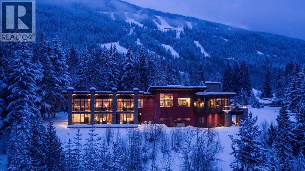 1944 Leidloff Road, Revelstoke