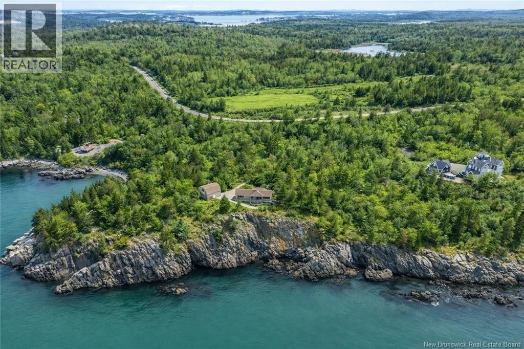 572 Fundy Drive, Wilsons Beach