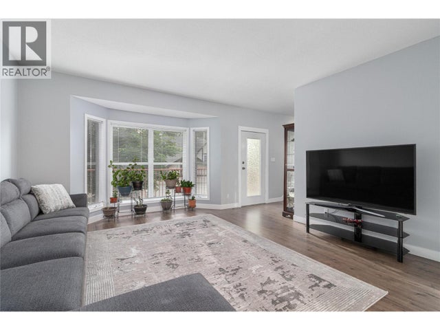 401 Browne Road Unit# 13 Lot# 13, Vernon