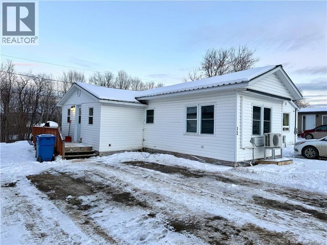 12 Chestnut Street, Woodstock