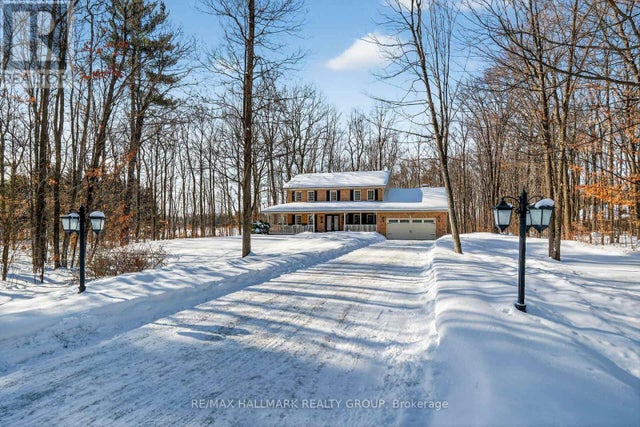 1372 Jules Leger Drive, Ottawa