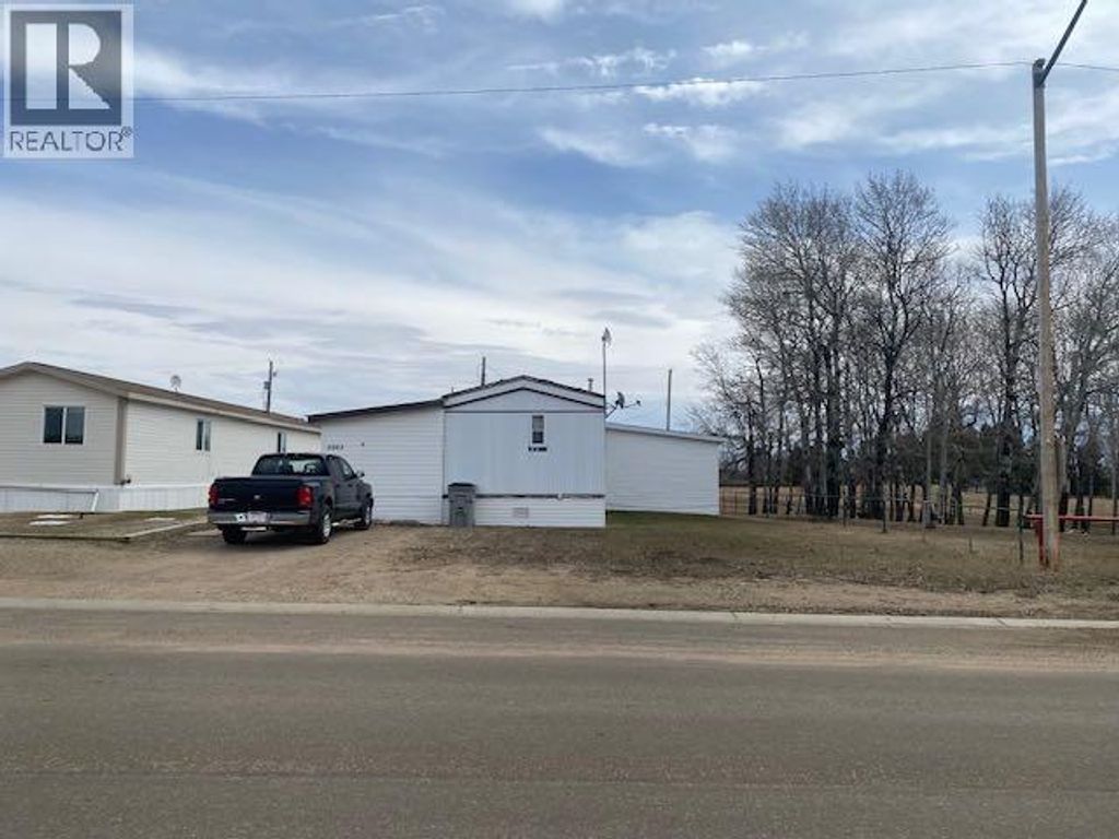 5503 51 Street, Edgerton