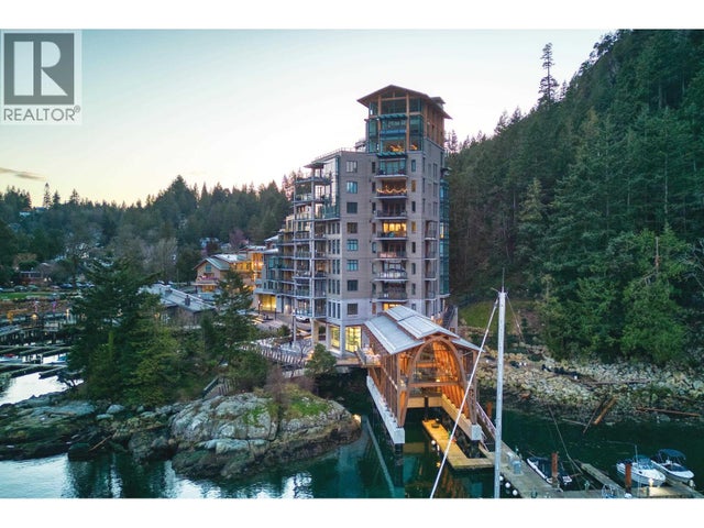 201 6707 Nelson Avenue, West Vancouver