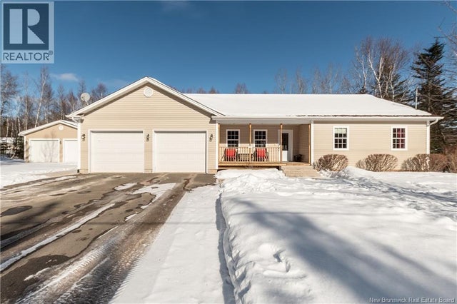 35 Norma Street, Hillsborough