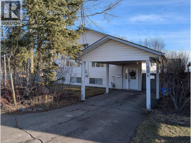 6658 Dakelh Ti Drive, Prince George