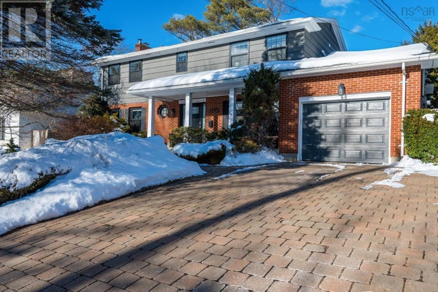 523 Francklyn Street, Halifax