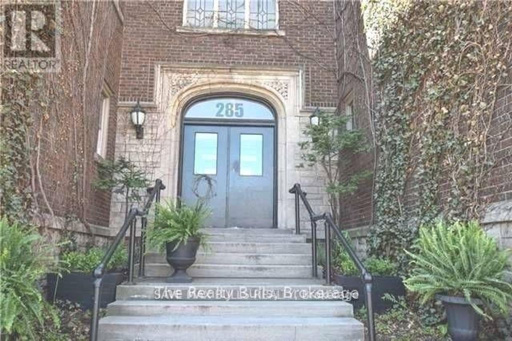 3 - 285 King Street W, Hamilton (central)