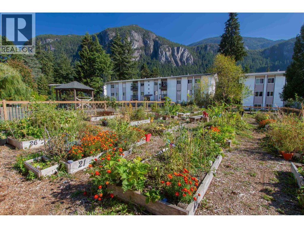 25 38175 Westway Avenue, Squamish