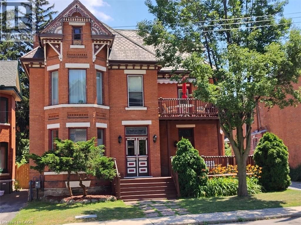 27 Ontario Avenue, Hamilton