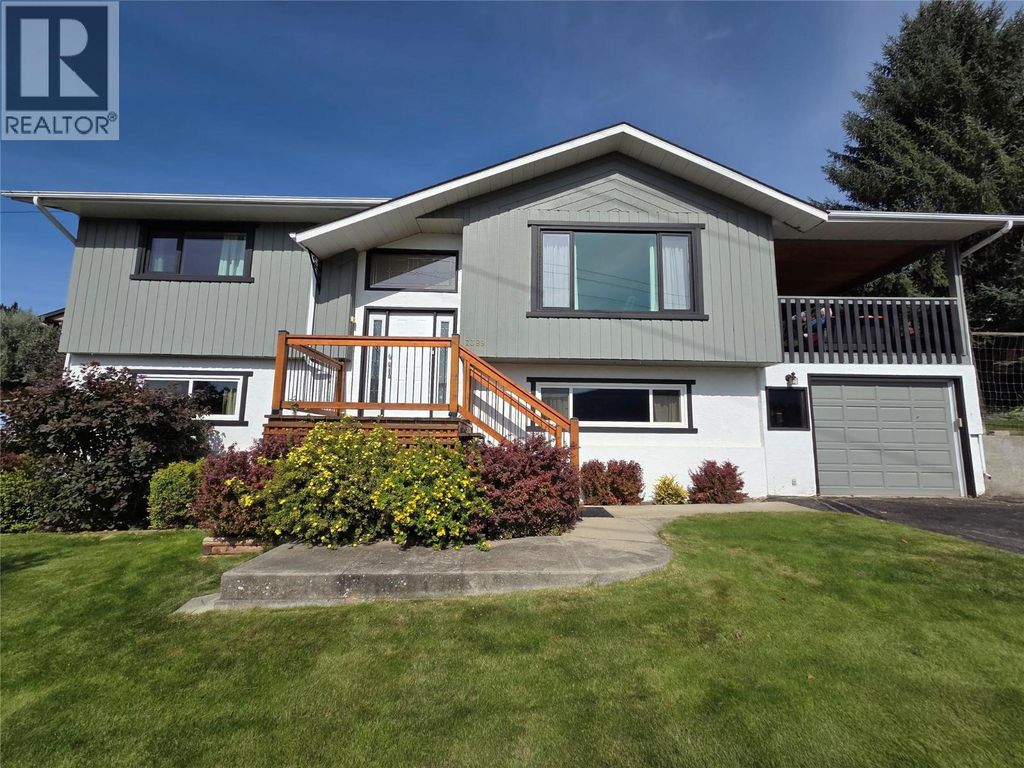 7389 Valley Heights Drive, Grand Forks