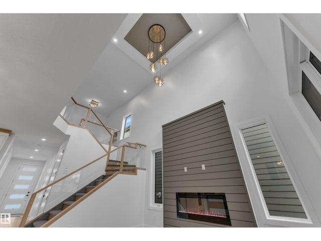 6111 Crawford Dr Sw, Edmonton