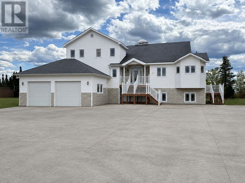 27 Ikey Street, Happy Valley-Goose Bay
